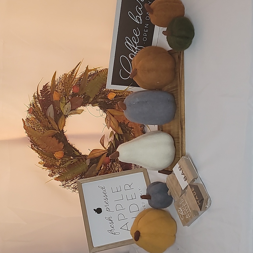 New 7 pieces Bundle Season Decor